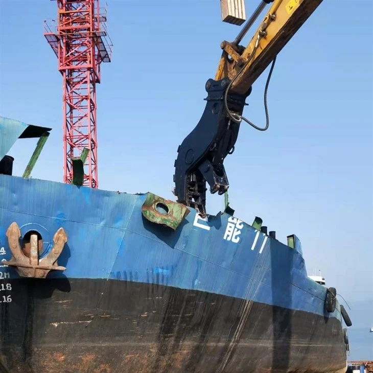 excavator-fixed-pulverizer-on-site-demolition-work. excavator-fixed-pulverizer-on-site-demolition-work.