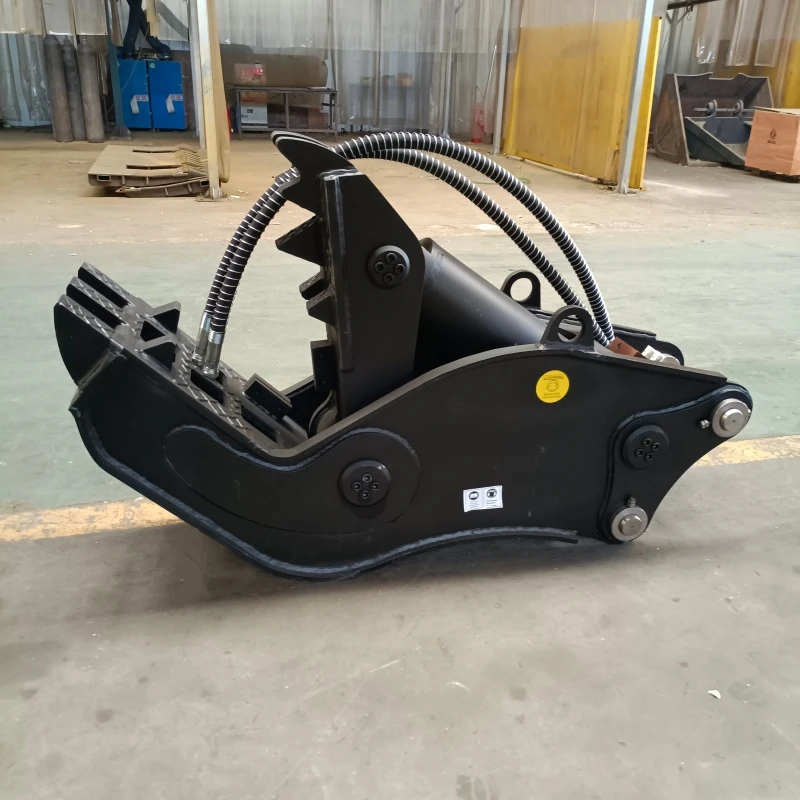 Excavator pulverizer attachment Excavator pulverizer attachment